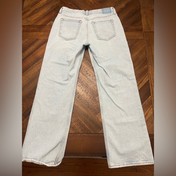 Abercrombie & Fitch Low Rise Baggy Jeans - Picture 2 of 5